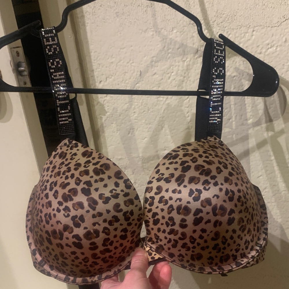Victoria's Secret Very Sexy Push up Bra